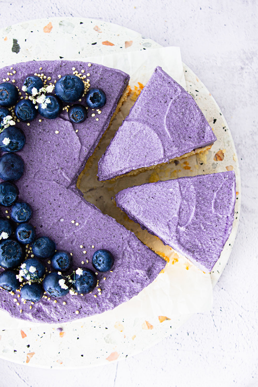 Zitronentörtchen mit Blaubeercreme