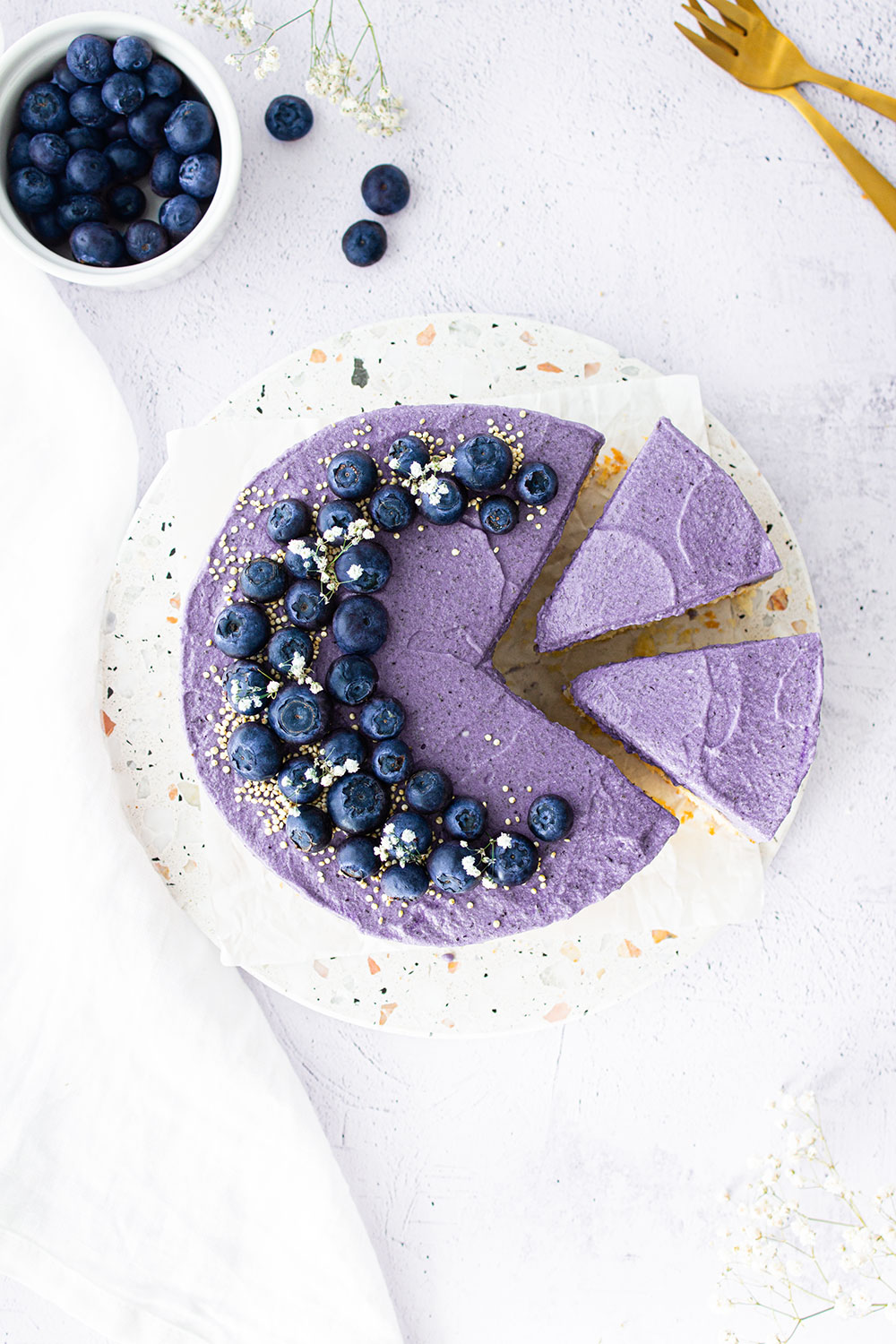 Zitronentörtchen mit Blaubeercreme