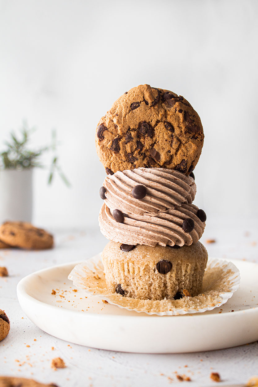 Chocolate Chip Cookie Cupcakes (Vegan)